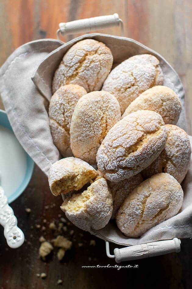 Biscotti al latte da inzuppare - Ricetta Biscotti al latte - Ricetta di Tavolartegusto