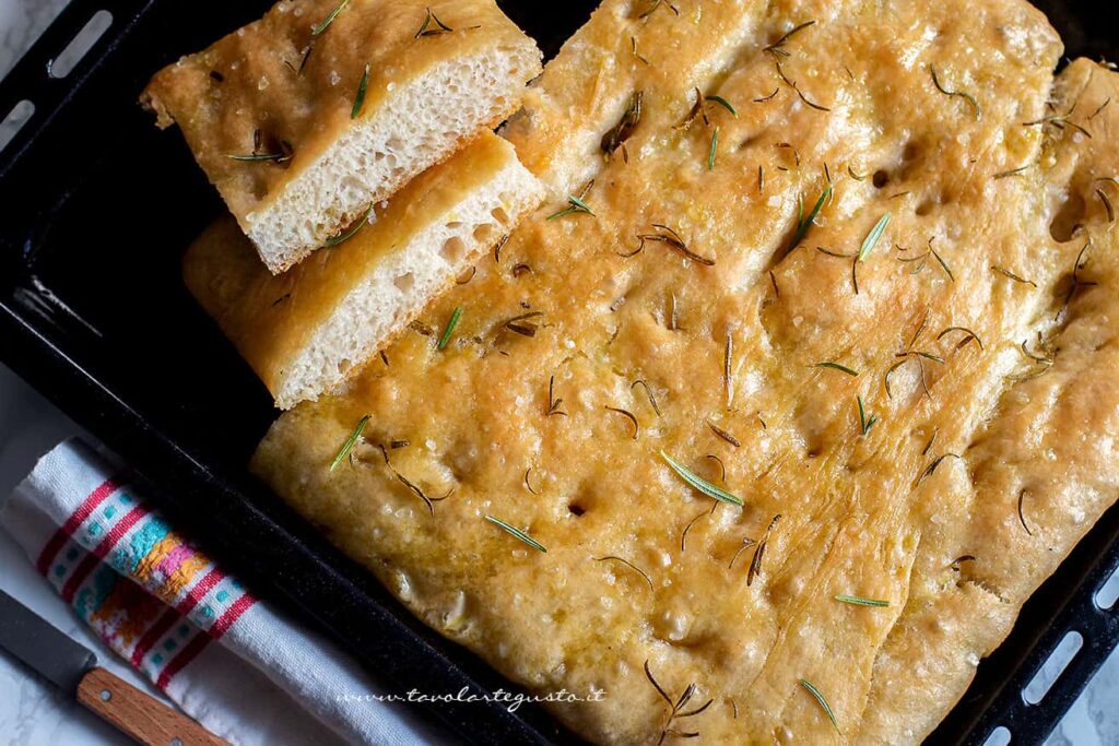 Focaccia - Ricetta Focaccia