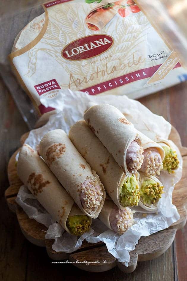 Cannoli Salati Di Piadina L Aperitivo Sfizioso E Veloce Senza Cottura