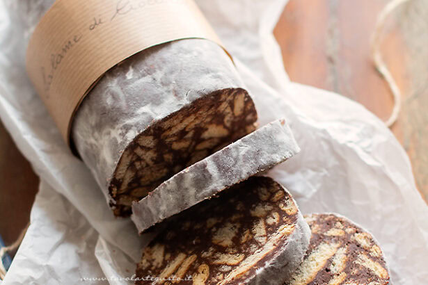 salame di cioccolato (salama di cioccolato) - Ricetta salame di cioccolato- - Ricetta di Tavolartegusto