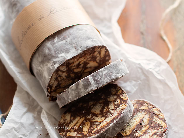 salame di cioccolato (salama di cioccolato) - Ricetta salame di cioccolato-