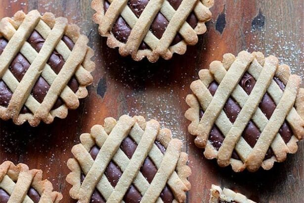 Crostatina alla nutella - Crostatine alla nutella - Ricetta Crostatina alla nutella - Ricetta di Tavolartegusto