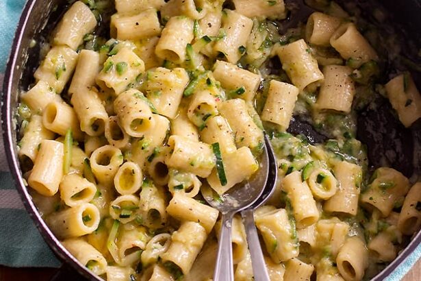 Pasta con zucchine - Ricetta Pasta e zucchine-