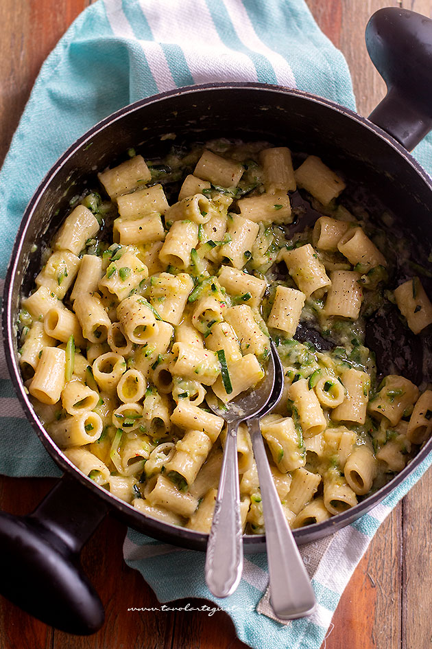 Pasta con zucchine - Ricetta Pasta e zucchine