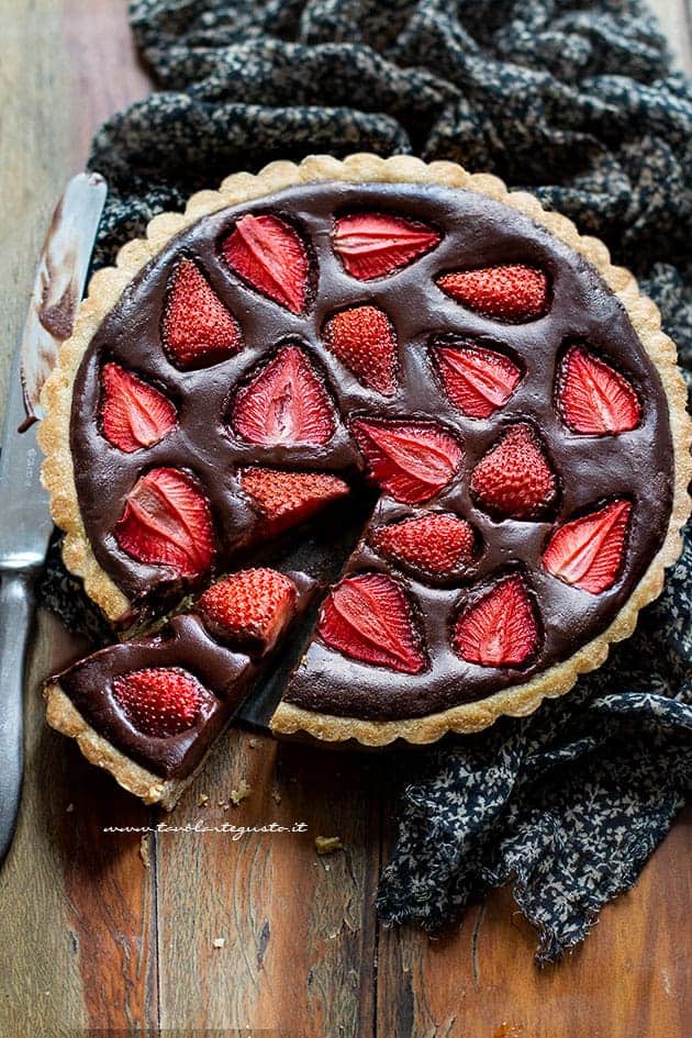 crostata cioccolato e fragole - Ricetta Crostata cioccolato e fragole