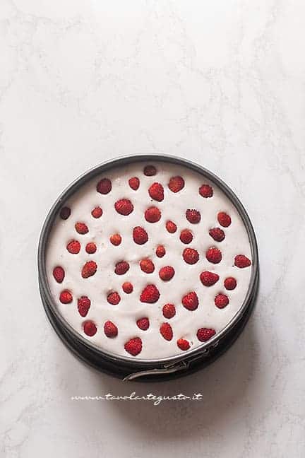lascare raffreddare in frigo -Ricetta Cheesecake fredda