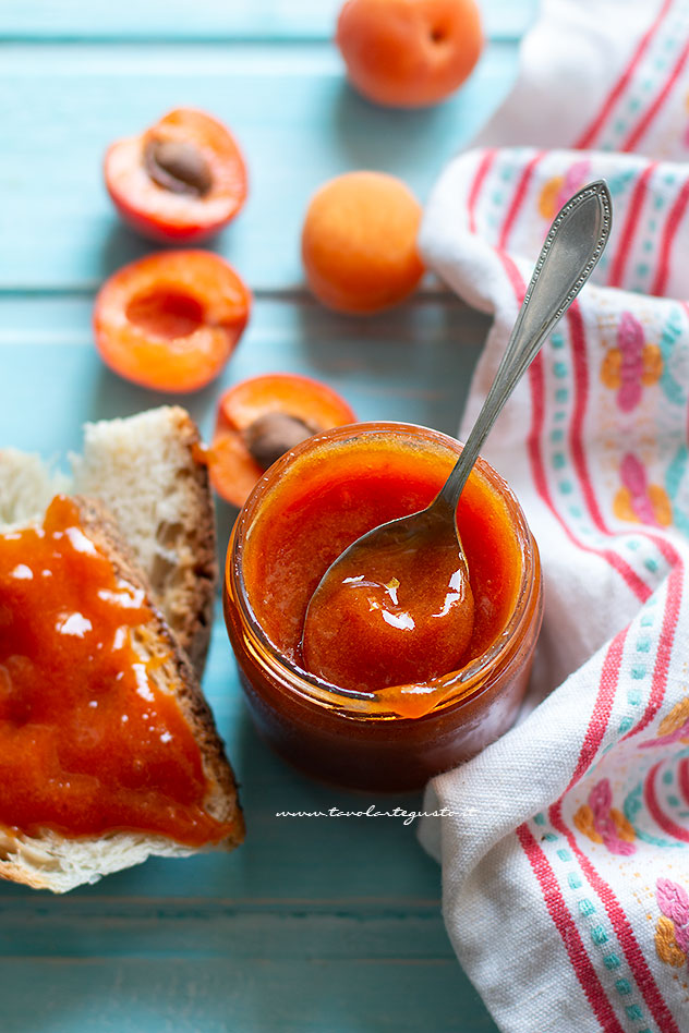 Marmellata di albicocche - Confettura di albicocche - Ricetta Marmellata di albicocche