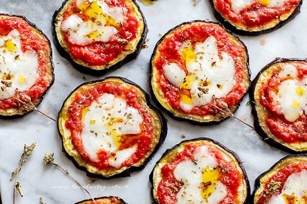 Pizzette di melanzane - Ricetta di Tavolartegusto