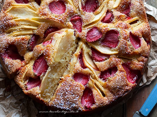 torta di mele e fragole - Ricetta torta mele e fragole- - Ricetta di Tavolartegusto