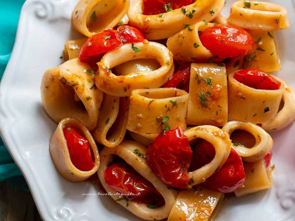Calamarata : Ricetta originale napoletana di Tavolartegusto