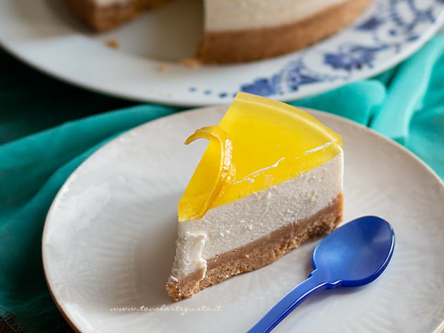 Torta fredda al limone senza cottura-