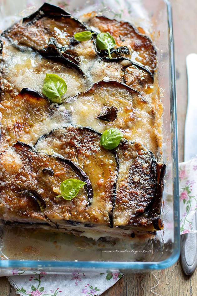 parmigiana di melanzane bianca - Ricetta Parmigiana bianca di melanzane - Ricetta di Tavolartegusto