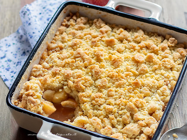 Crumble di mele (apple crumble) - Ricetta Crumble di mele- - Ricetta di Tavolartegusto