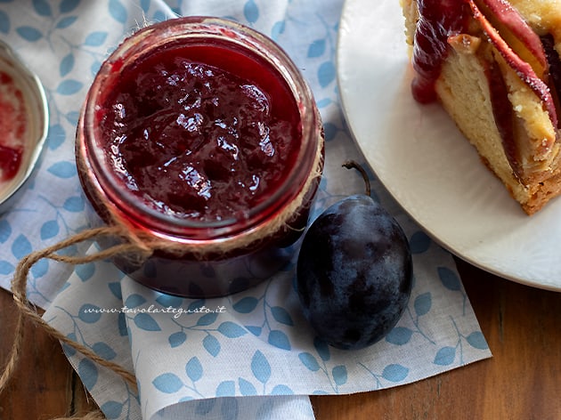 Marmellata di prugne (confettura di prugne) - Ricetta marmellata di prugne-