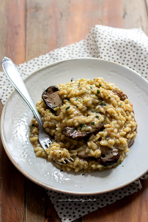 Risotto ai funghi (porcini, champignon o misti!) la ...