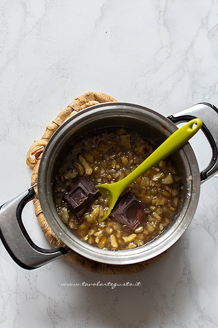 aggiungere il cioccolato - Ricetta Crema di castagne