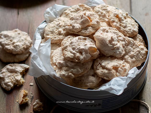 Brutti ma buoni- Ricetta Brutti ma buoni