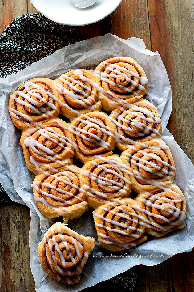 Cinnamon rolls ricetta