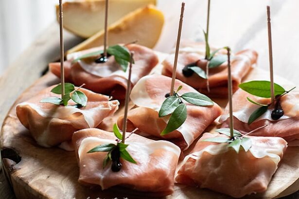 Involtini di prosciutto crudo - Ricetta involtini di prosciutto - Ricetta di Tavolartegusto