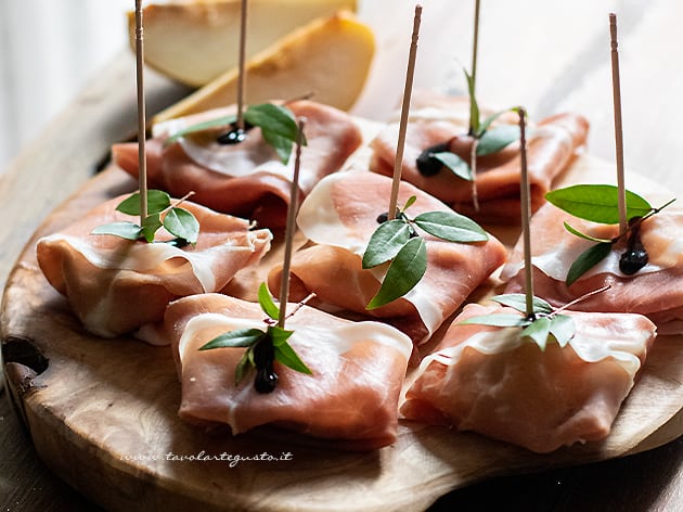 Involtini di prosciutto crudo - Ricetta involtini di prosciutto