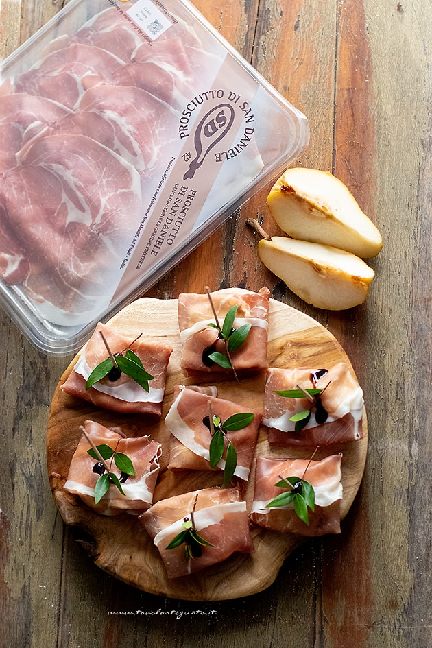 Involtini di prosciutto crudo dop