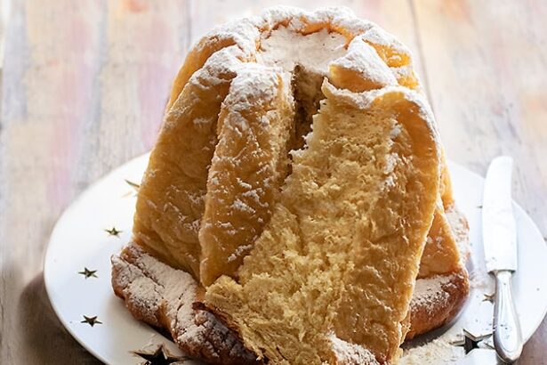 Pandoro - Ricetta Pandoro fatto in casa - Ricetta di Tavolartegusto