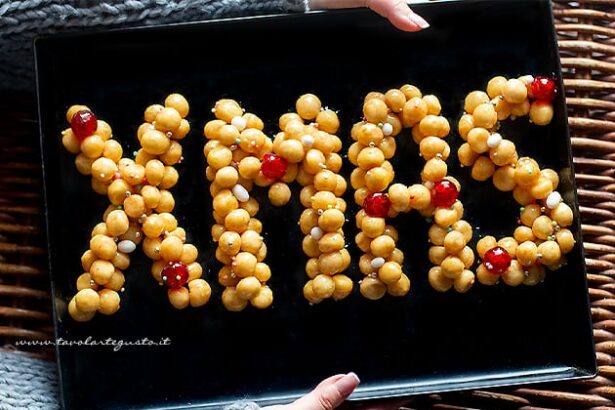 Struffoli al forno - Ricetta Struffoli al forno - Ricetta di Tavolartegusto