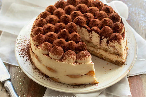 Torta Tiramisù - Ricetta Torta tiramisu - Ricetta di Tavolartegusto