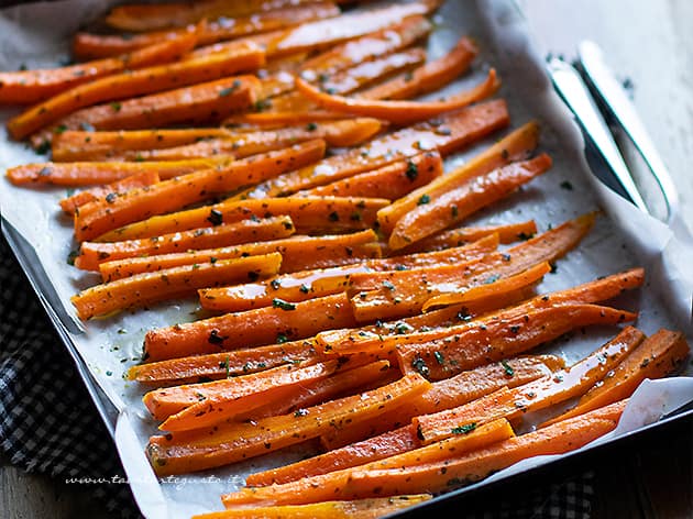 Carote al Forno (Light e Croccanti): Ricetta e Varianti!