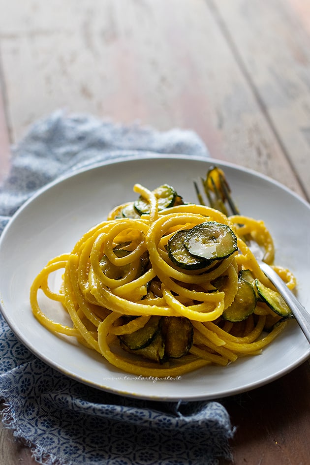 Carbonara di zucchine (ricetta vegetariana)