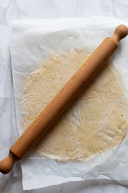 come formare le panelle - Ricetta di Tavolartegusto