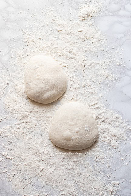 dividere i panetti - Ricetta pizza napoletana