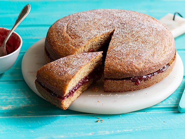 Torta integrale- Ricetta Torta con farina integrale