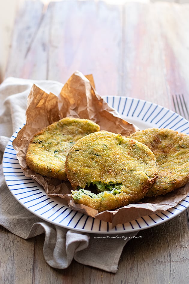 Cotolette di zucchine - Ricetta Cotolette di zucchine- - Ricetta di Tavolartegusto