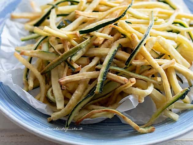 Zucchine fritte - Ricetta Zucchine fritte