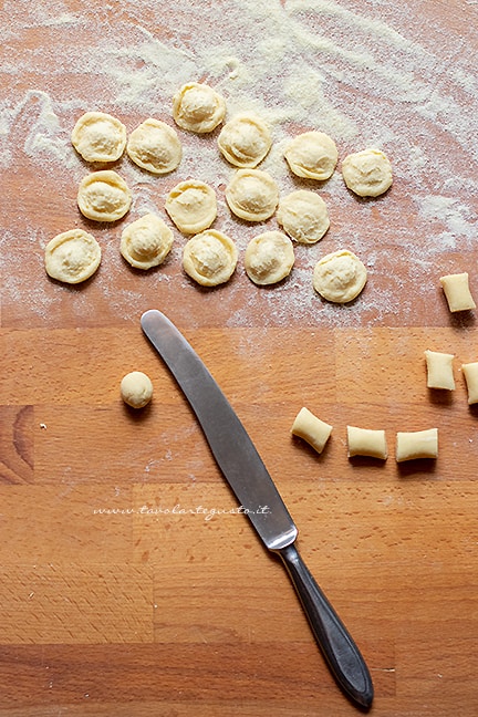 come fare le orecchiette passo passo 1