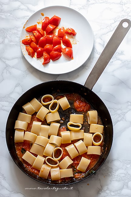 risottare la pasta - Ricetta pasta con burrata