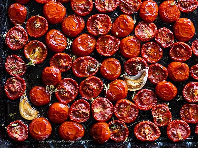Pomodorini confit - Pomodorini al forno ( Ricetta Pomodorini confit)