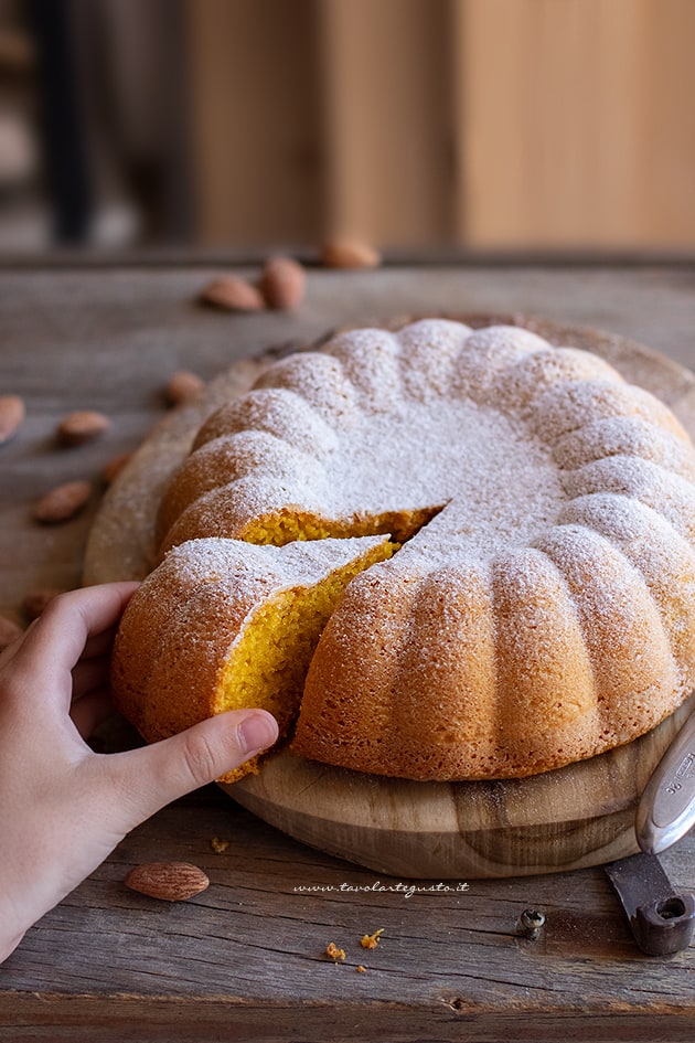 Torta di mandorle - Ricetta Torta di mandorle-