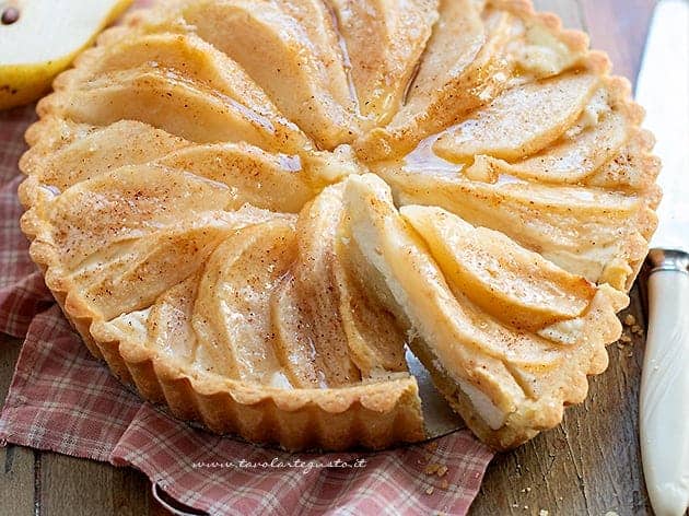 Crostata di pere - Ricetta Crostata di pere