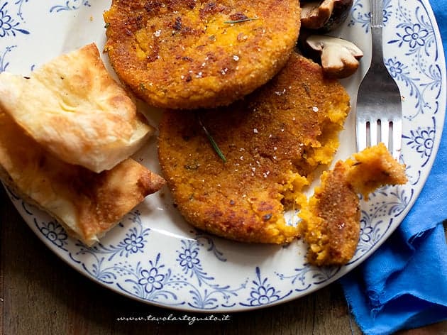 Hamburger di zucca - Ricetta di Tavolartegusto