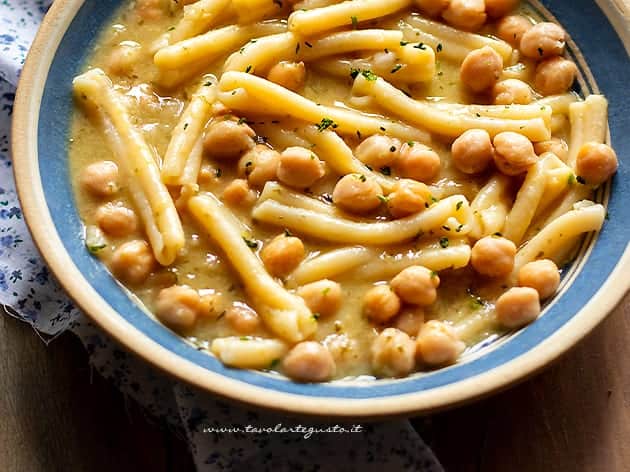 C'è (altra) pasta per te: quella di legumi!