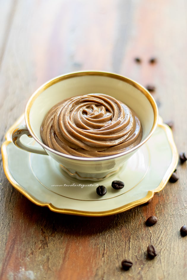 Crema pasticcera al caffè-
