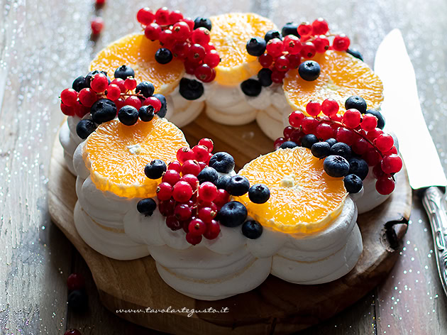 Pavlova - Torta Pavlova (Ricetta originale) - Ricetta di Tavolartegusto