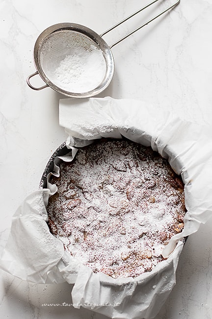 aggiungere lo zucchero a velo - Ricetta Panforte