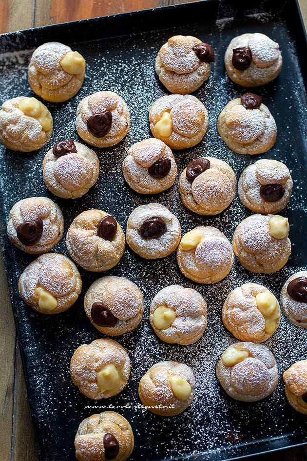 Bignè alla crema - Ricetta di Tavolartegusto