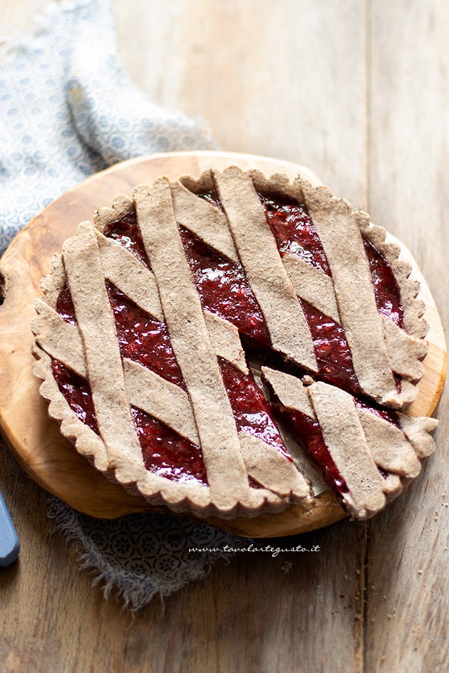 Crostata di grano saraceno-