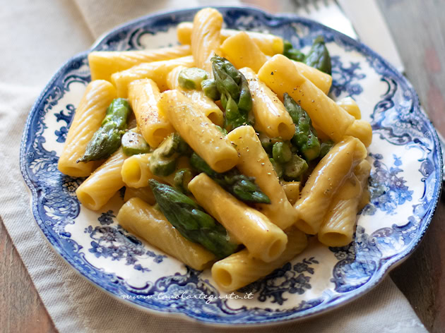 Carbonara di asparagi