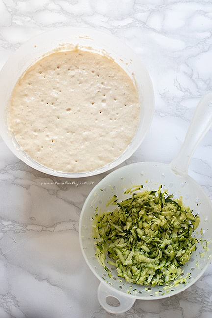 come fare le zucchine in pastella - - Ricetta di Tavolartegusto