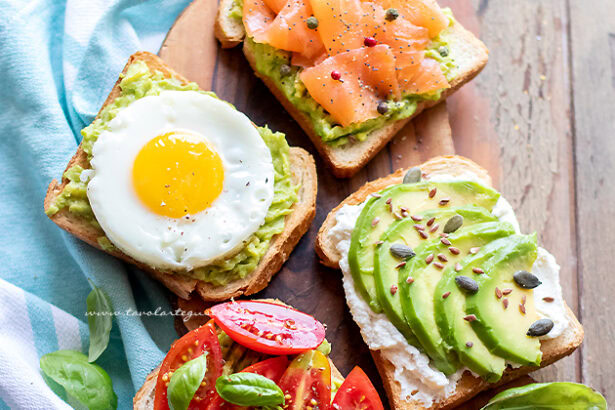 Avocado toast - Ricetta di Tavolartegusto